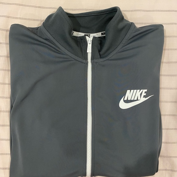 Nike Track Jacket - Picture 1 of 8